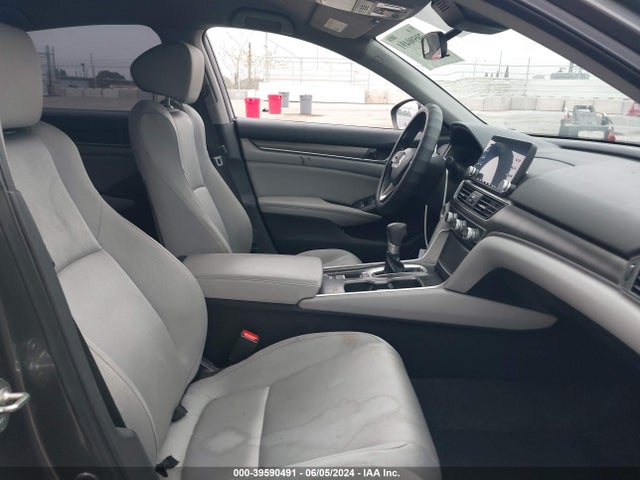 Honda ACCORD LX 2018 1HGCV1F16JA258301 Image 5