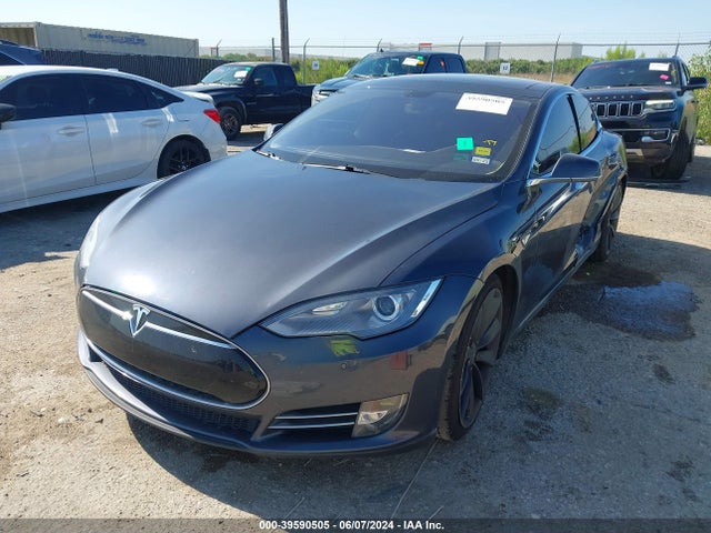 5YJSA1H17EFP55731 Tesla Model S P85