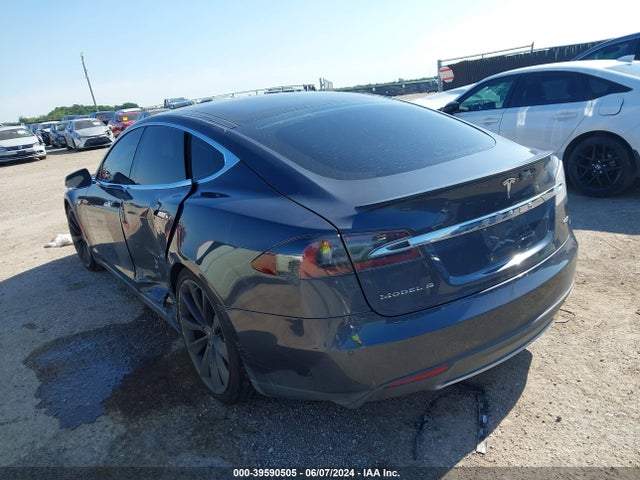 5YJSA1H17EFP55731 Tesla Model S P85