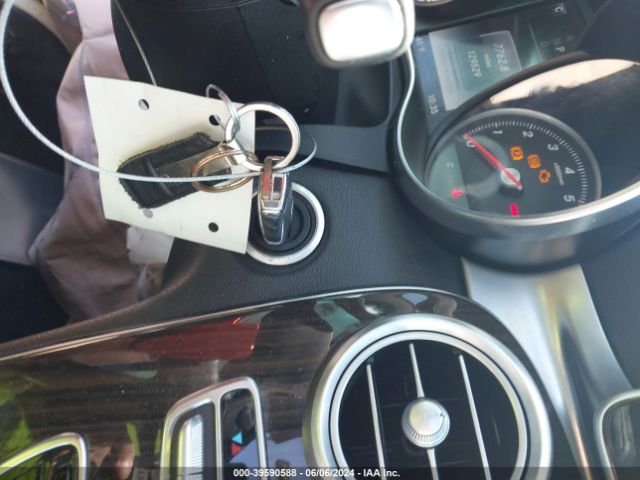 55SWF4JB6JU255138 Mercedes-Benz C 300