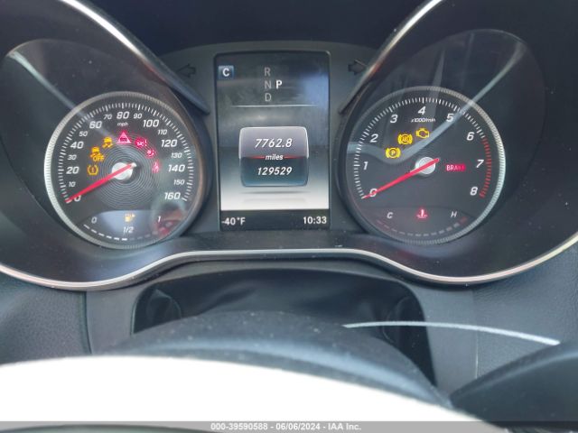 55SWF4JB6JU255138 Mercedes-Benz C 300