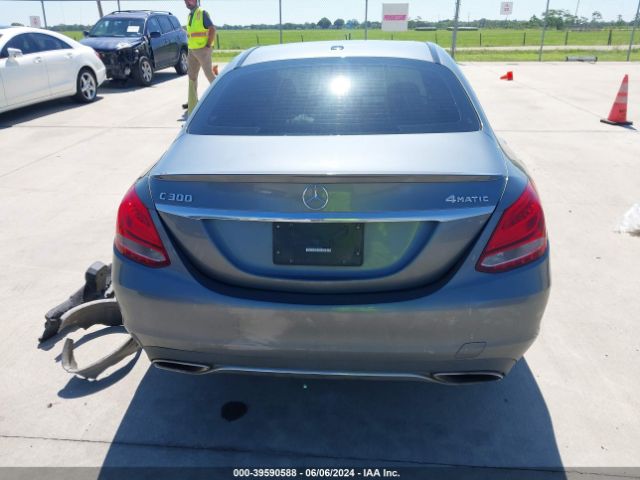 55SWF4JB6JU255138 Mercedes-Benz C 300