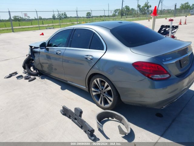 55SWF4JB6JU255138 Mercedes-Benz C 300