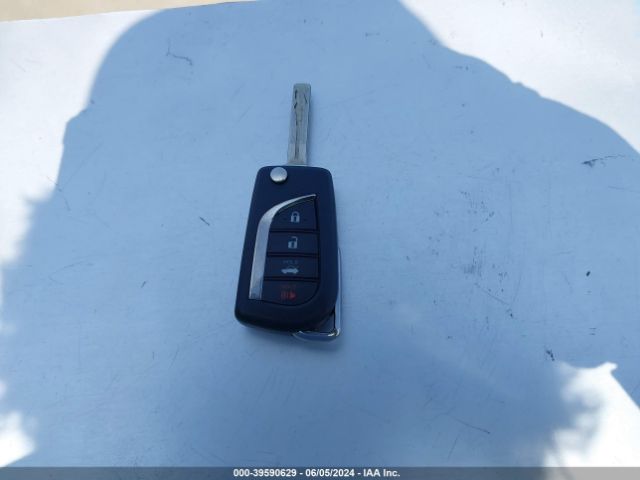 4T1B11HK9KU275584 Toyota CAMRY LE