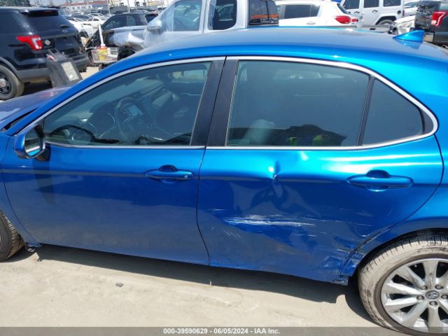 4T1B11HK9KU275584 Toyota CAMRY LE