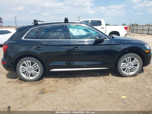 WA1BNAFYXK2083158 Audi Q5 45 Premium