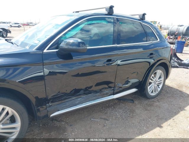 WA1BNAFYXK2083158 Audi Q5 45 Premium