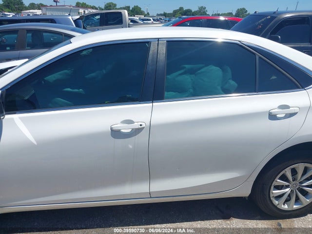 Toyota CAMRY LE 2015 4T4BF1FK5FR458903 Image 13