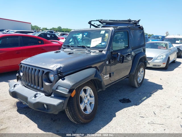 1C4GJXAG7JW276125 Jeep Wrangler Sport S 4x4