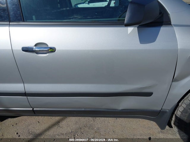 Chevrolet Traverse Base Ls 2017 1GNKREED5HJ180032 Image 18