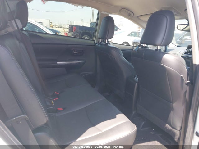 Toyota Prius V Four 2015 JTDZN3EU1FJ028608 Image 8