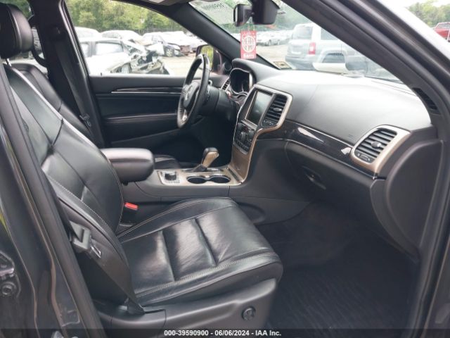 1C4RJFCG0HC842511 Jeep Grand Cherokee Overland 4x4