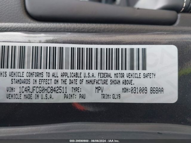 1C4RJFCG0HC842511 Jeep Grand Cherokee Overland 4x4