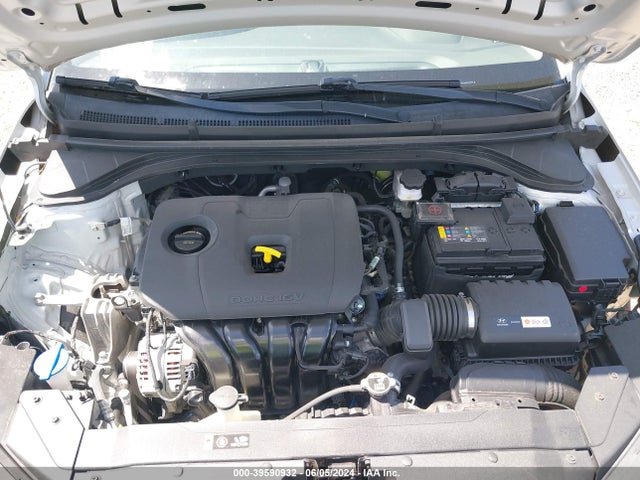 Hyundai ELANTRA SE 2019 5NPD74LF0KH435384 Image 10