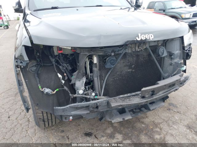 1C4RJFBG1GC311818 Jeep Grand Cherokee Limited