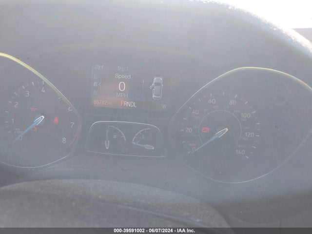 Ford FOCUS SE 2018 1FADP3F22JL260820 Image 7