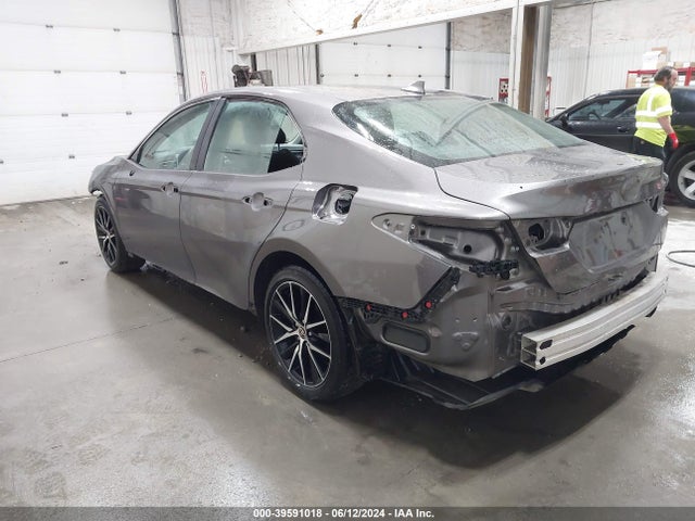 Toyota CAMRY SE 2022 4T1G11AK9NU658221 Image 3