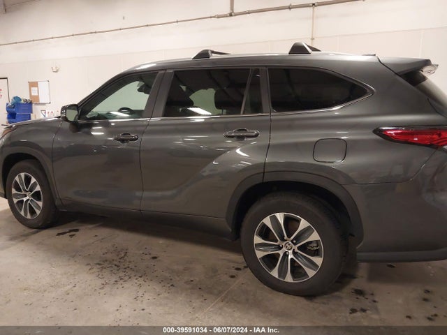 Toyota Highlander Xle 2023 5TDKDRAH3PS522294 Image 14
