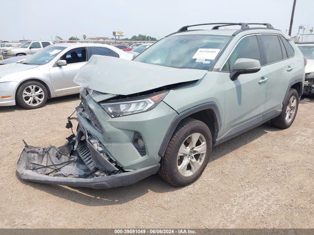 Toyota Rav4 Xle 2020 2T3W1RFV3LC048253 Image 2