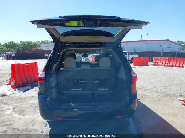 Toyota Sienna Xle 8 Passenger 2018 5TDYZ3DC6JS907686 Image 16
