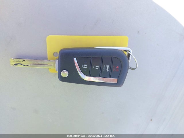 5YFS4MCE9NP114572 Toyota COROLLA SE