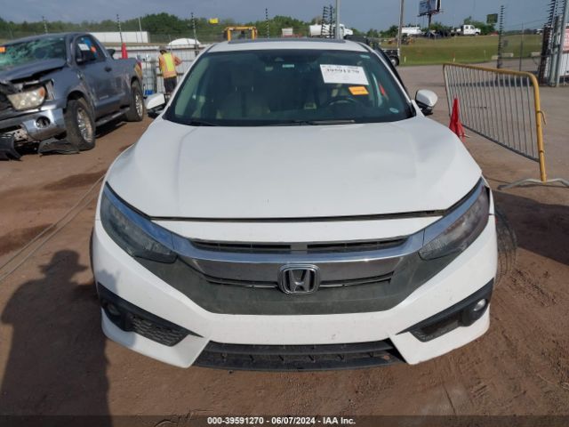 19XFC1F9XHE028551 Honda Civic Touring
