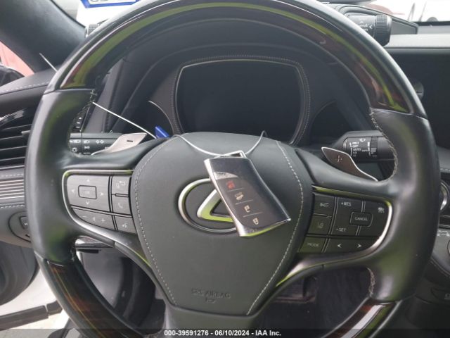 2018 LEXUS LS 500H JTHBYLFF9J5000855 Photo 10