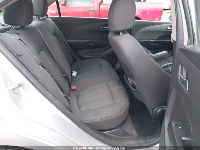 Chevrolet Sonic Lt Auto 2017 1G1JD5SH4H4103556 Image 8