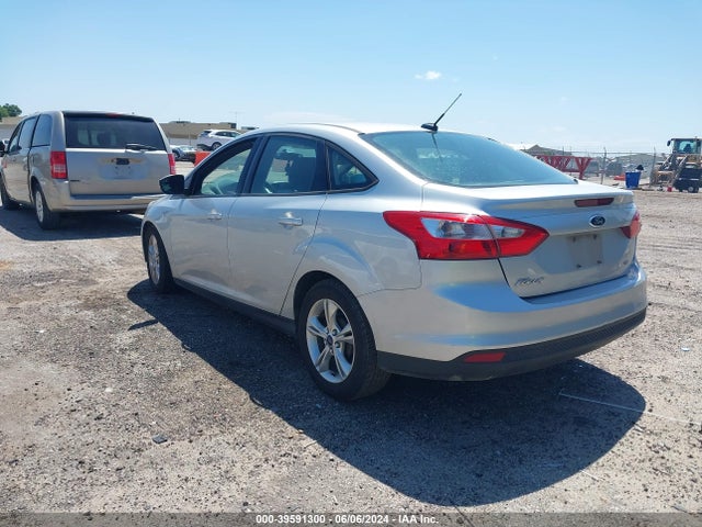 Ford FOCUS SE 2014 1FADP3F26EL332026 Image 3