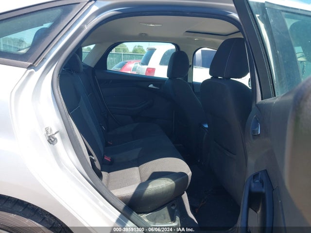 Ford FOCUS SE 2014 1FADP3F26EL332026 Image 8