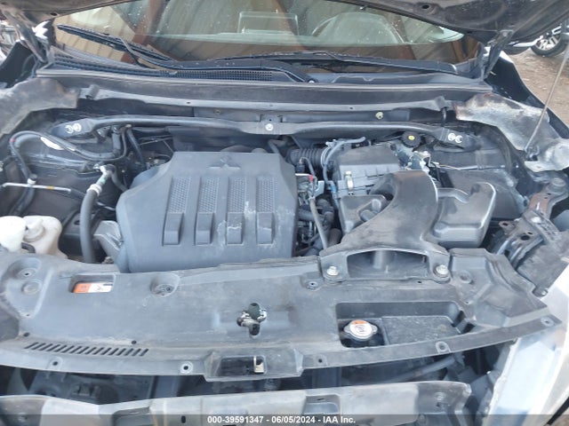 JA4AT5AAXJZ069138 Mitsubishi Eclipse Cross Se/sel