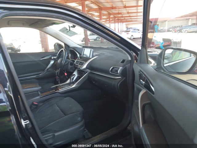 JA4AT5AAXJZ069138 Mitsubishi Eclipse Cross Se/sel