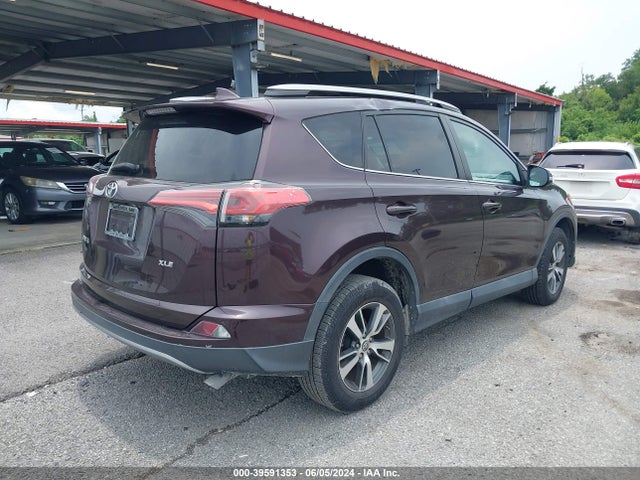 Продаж на аукціоні авто 2018 Toyota Rav4 Xle, vin: 2T3WFREV4JW419189, номер лоту: 39591353