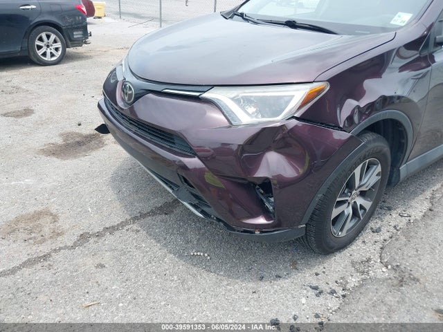 Продаж на аукціоні авто 2018 Toyota Rav4 Xle, vin: 2T3WFREV4JW419189, номер лоту: 39591353