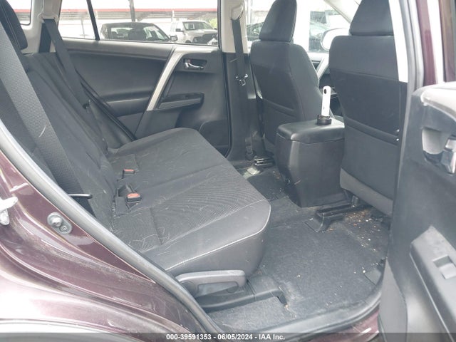 Продаж на аукціоні авто 2018 Toyota Rav4 Xle, vin: 2T3WFREV4JW419189, номер лоту: 39591353