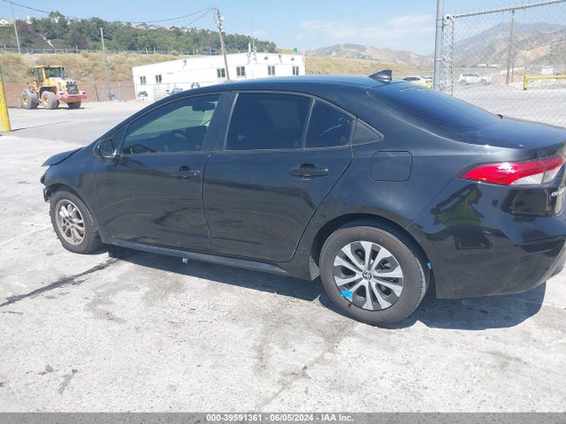 JTDEAMDE9NJ057623 Toyota Corolla Hybrid Le