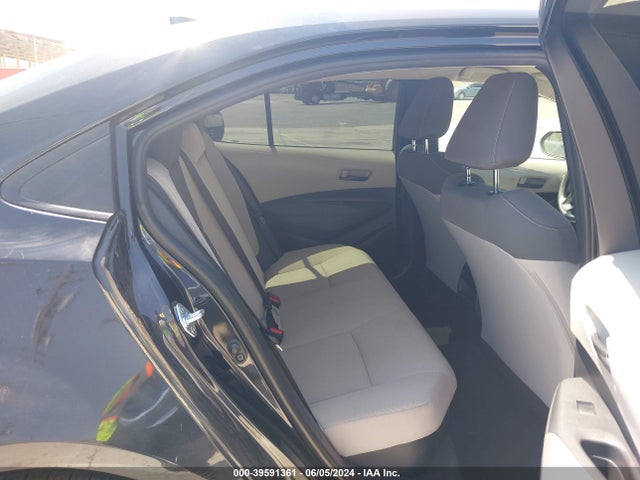 JTDEAMDE9NJ057623 Toyota Corolla Hybrid Le