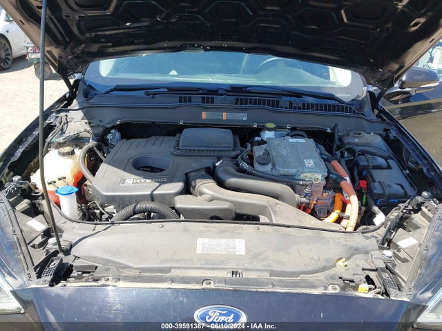 Ford Fusion Hybrid Titanium 2019 3FA6P0RU3KR181275 Image 10