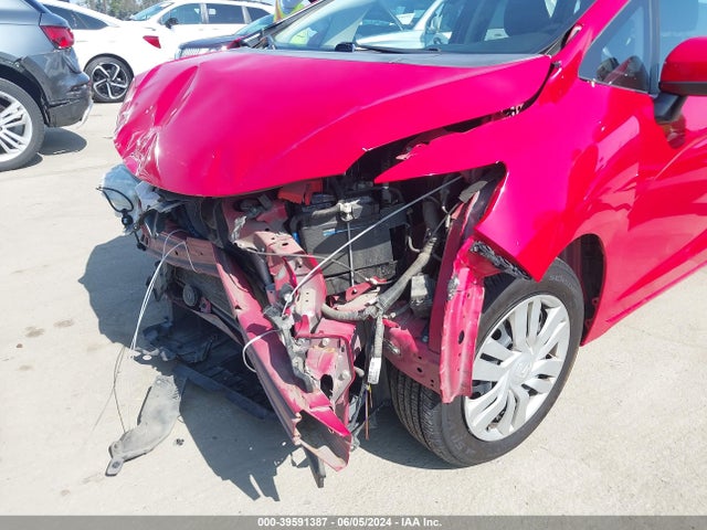 Honda FIT LX 2016 JHMGK5H55GX017723 Image 6