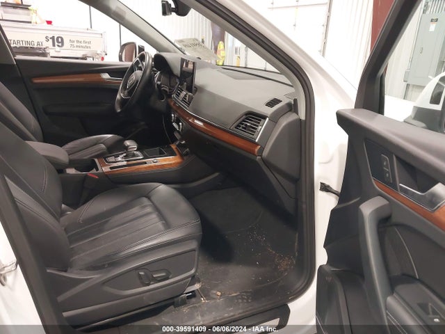 WA1EAAFYXP2057174 Audi Q5 Premium Plus 45 Tfsi S Line Quattro