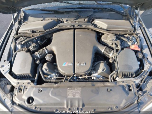 2007 BMW M5 WBSNB93517CX07394 Photo 9