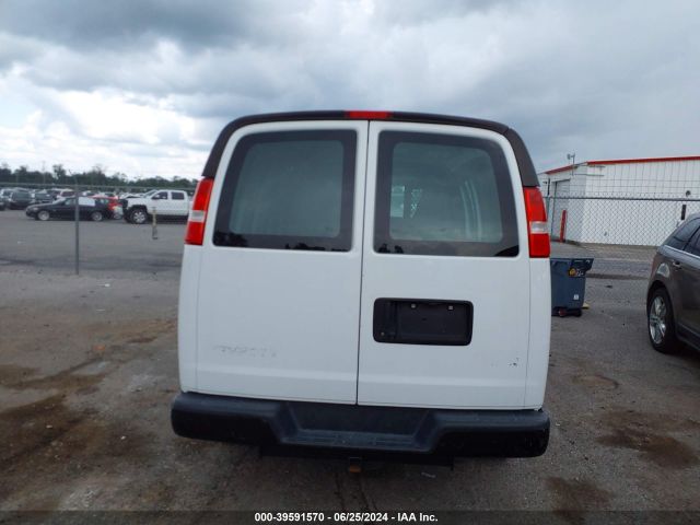 1GTW7AFP3L1171002 GMC Savana Cargo Rwd 2500 Regular Wheelbase Work Van
