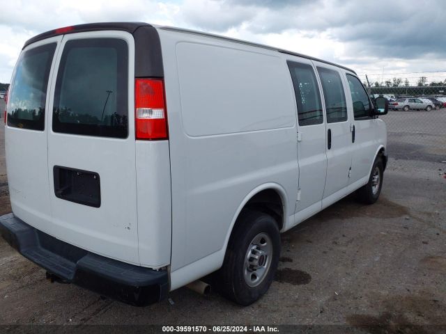 1GTW7AFP3L1171002 GMC Savana Cargo Rwd 2500 Regular Wheelbase Work Van