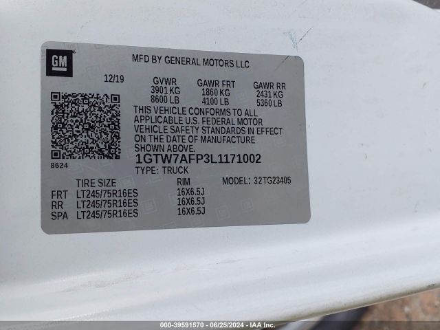 1GTW7AFP3L1171002 GMC Savana Cargo Rwd 2500 Regular Wheelbase Work Van