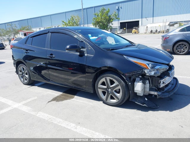 Toyota PRIUS XLE 2022 JTDKAMFU7N3155870 main image