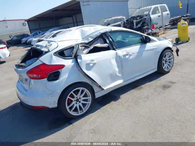 1FADP3L95JL322664 Ford FOCUS ST
