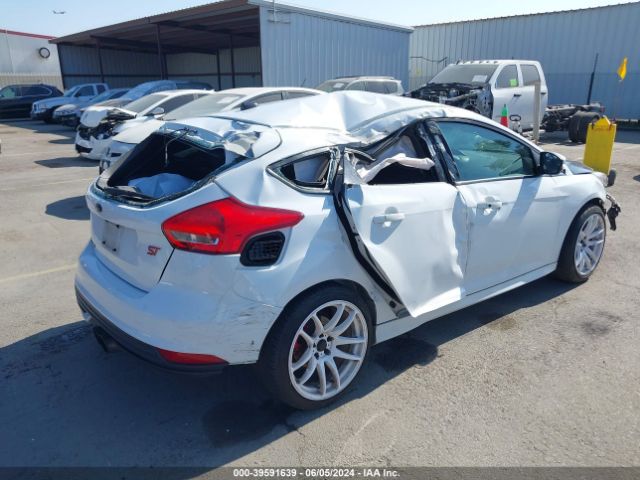 1FADP3L95JL322664 Ford FOCUS ST