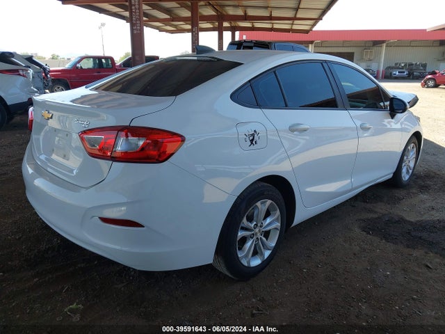 Chevrolet CRUZE LS 2019 1G1BC5SM2K7149865 Image 4
