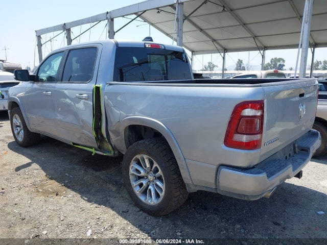 1C6SRFJT3KN725583 RAM 1500 Laramie  4x4 5'7 Box