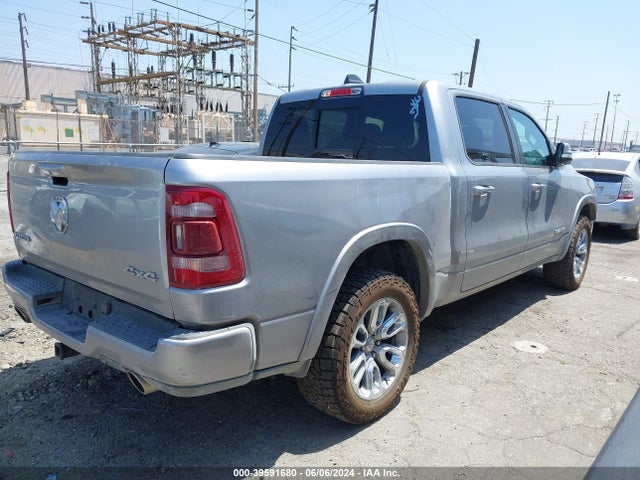 1C6SRFJT3KN725583 RAM 1500 Laramie  4x4 5'7 Box